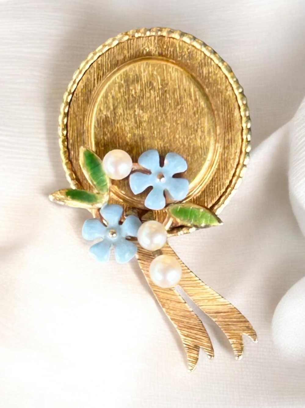 Krementz Vintage Floral Ribbon Hat Brooch with Blue Enamel Flowers and Pearls